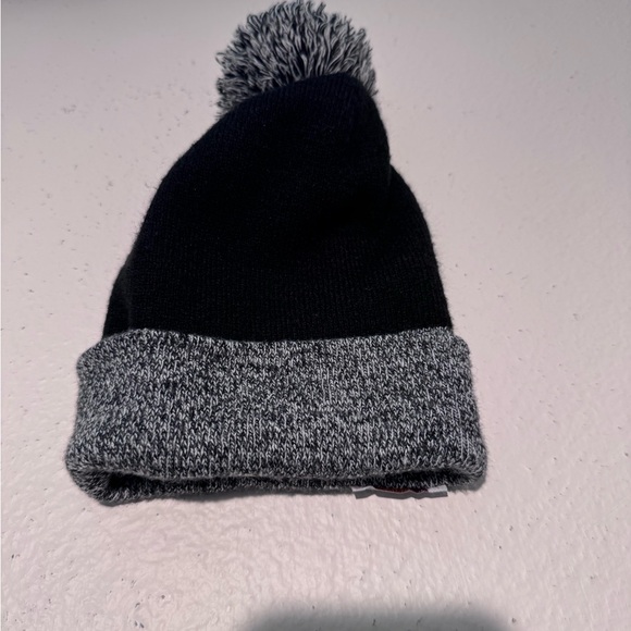 Carhartt Pom-Pom Beanie - Picture 2 of 3